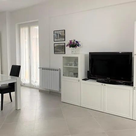 Cristina Apartment